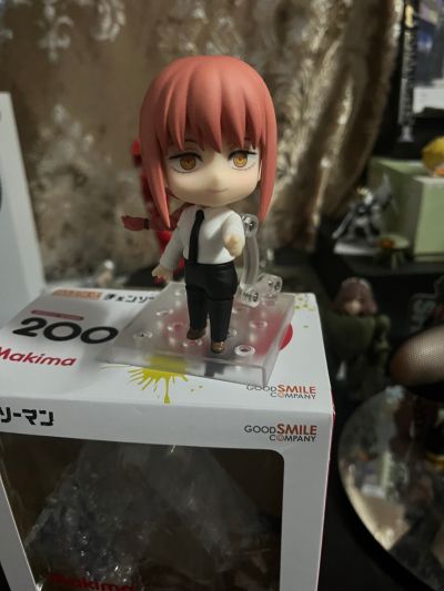 Look up 链锯人 真纪真