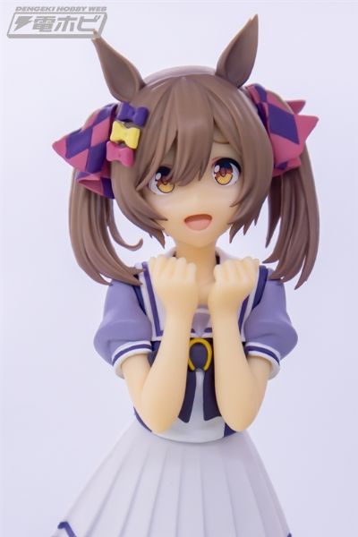 赛马娘  醒目飞鹰