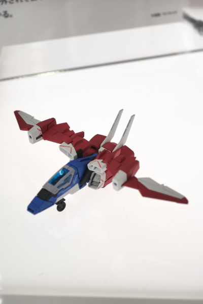 MG 1/100 NT高达 B装备 Ka版