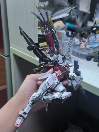 METAL BUILD 机动战士高达SEED DESTINY ASTRAY 神兵型强袭装备（新生强袭版）