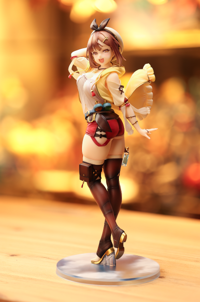 莱莎的炼金工房:常暗女王与秘密藏身处 莱莎琳・斯托特