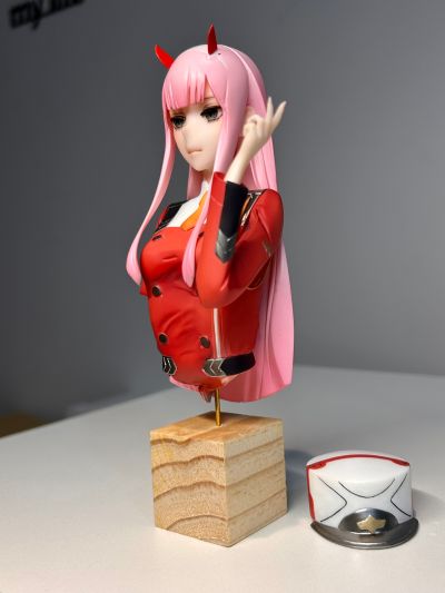 DARLING in the FRANXX 02 1/7胸像