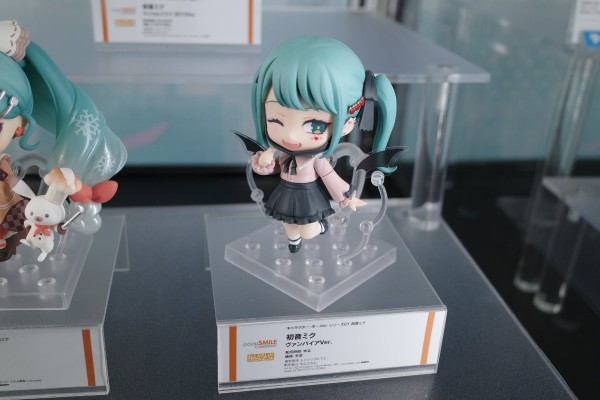 粘土人#2239 初音未来 吸血鬼