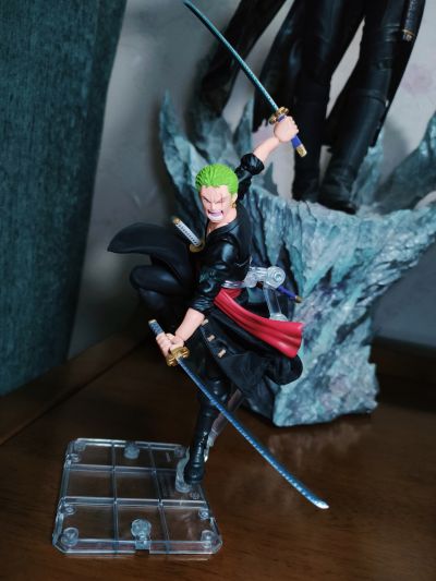 S.H.Figuarts   罗罗诺亚·佐罗 -讨伐鬼之岛-