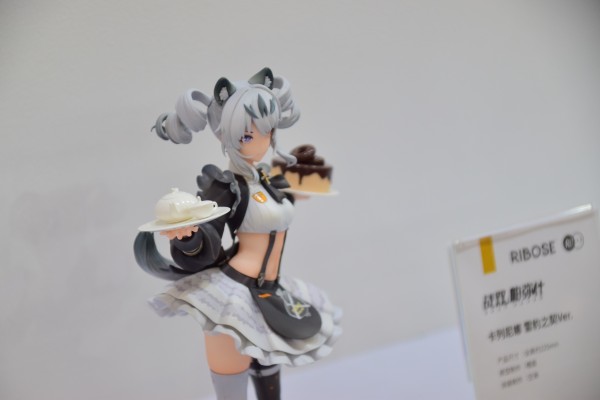 RISE UP系列 战双·帕弥什 卡列尼娜·烬燃 雪豹之契