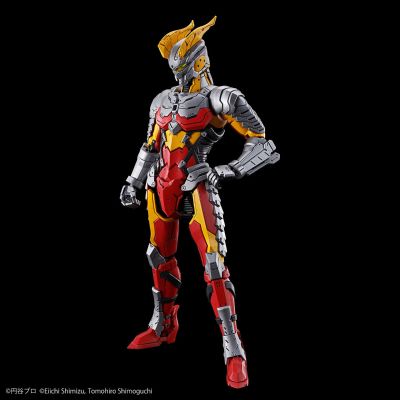 Figure-rise Standard 机动奥特曼系列 赛罗装甲〈SC规格〉 -出击-