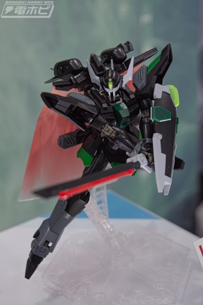 HG 1/144  黑骑士小队 暴恶（格里芬·阿尔巴莱斯特专用机）