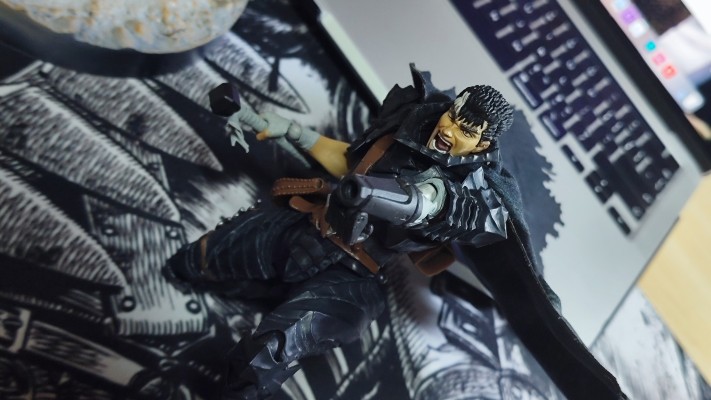 S.H.Figuarts 剑风传奇 格斯（狂战士盔甲）