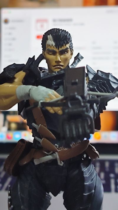 S.H.Figuarts 剑风传奇 格斯（狂战士盔甲）