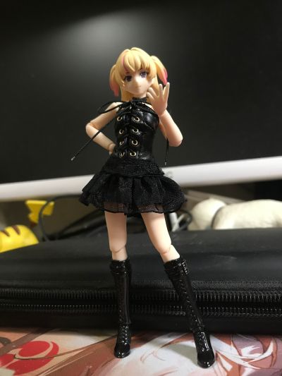 figma#581b 女性素体（有纪）   黑色紧身连衣裙