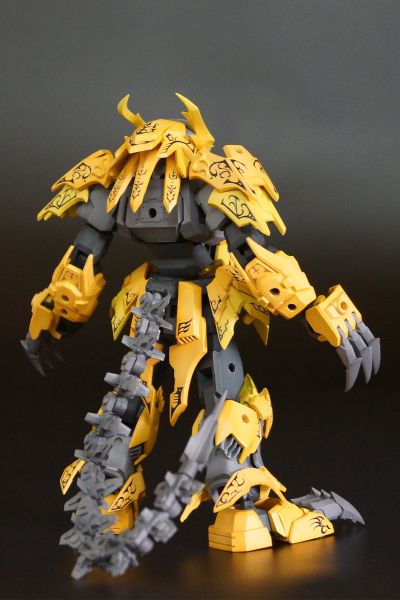 Pla-Act17 牙王 终极铠甲