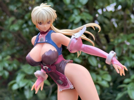 BASTARD！！ -暗黑破坏神- 辛·哈利