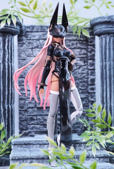 figma#579 FALSLANDER HEMET NETHEL