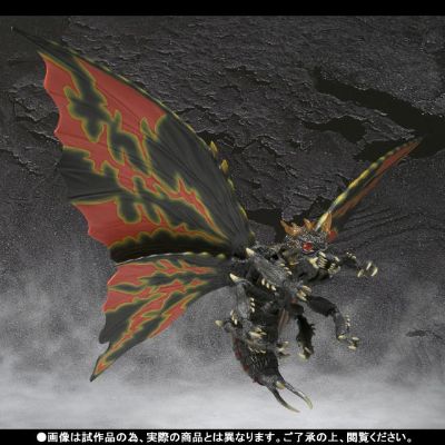 S.H.MonsterArts  哥斯拉大战魔斯拉 巴特拉（成虫）