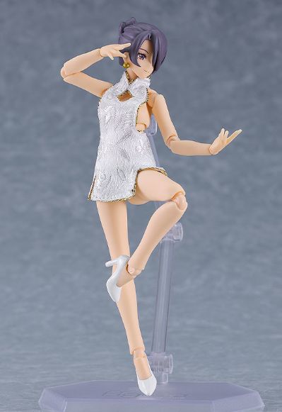 figma#569b 女性素体 (末花) 与 白色短款旗袍装