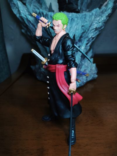 S.H.Figuarts   罗罗诺亚·佐罗 -讨伐鬼之岛-