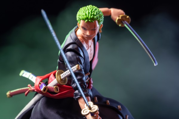 S.H.Figuarts   蒙奇·D·路飞 -讨伐鬼之岛-