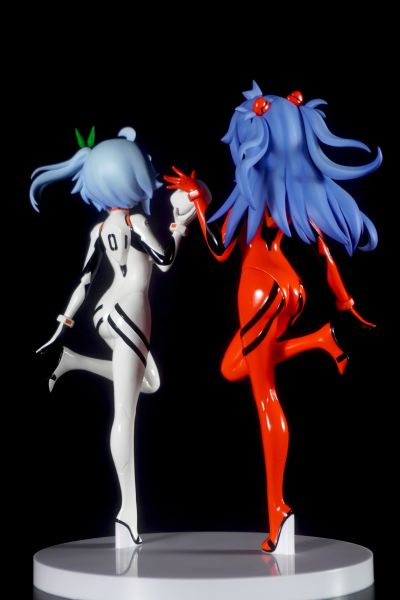哔哩哔哩&新世纪福音战士 EVA×2233 22娘
