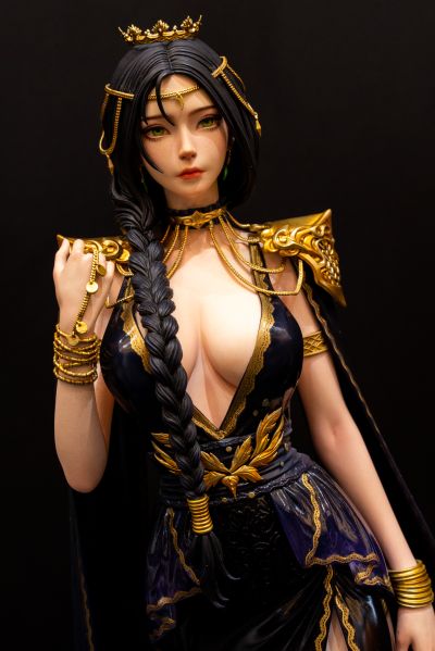 鬼刀系列 女王