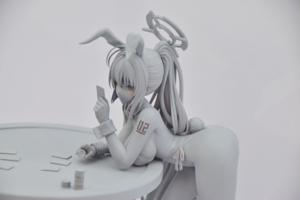 蔚蓝档案 角楯花凛（兔女郎）Game Playing