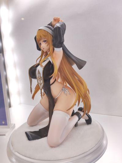 修女·普莉希拉