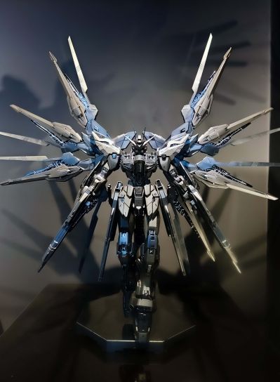 MGEX 1/100 强袭自由高达[MIDNIGHT COATING]