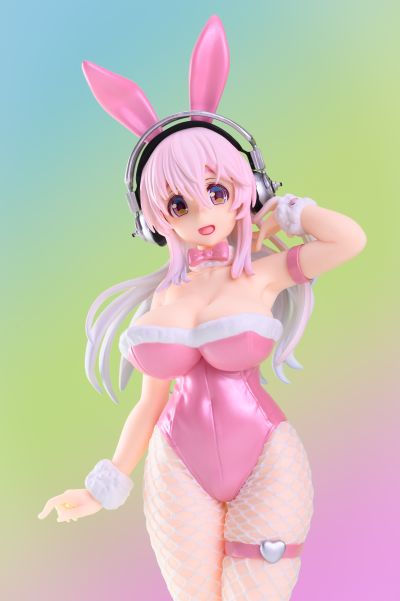 BiCute Bunnies 超级索尼子 粉色兔女郎