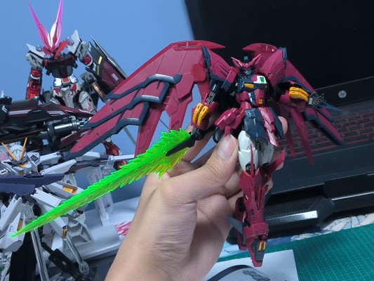 RG 新机动战记高达W 次代高达 艾比安高达