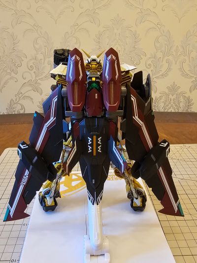 METAL BUILD 机动战士高达SEED DESTINY ASTRAY 神兵型强袭装备（新生强袭版）