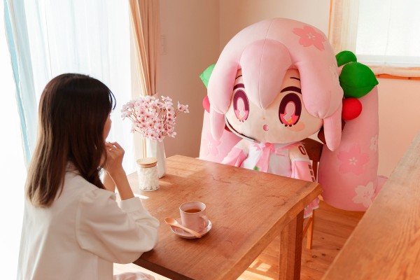 DOQUTE 樱花未来 超特大毛绒玩偶