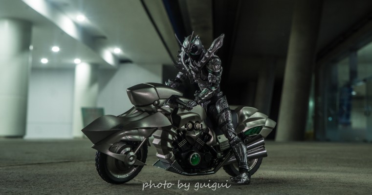 S.H.Figuarts  假面骑士亚马逊阿尔法