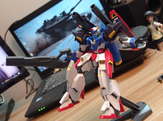 HGAGE#29 1/144 机动战士高达AGE AGE-3F 高达AGE-3堡垒型