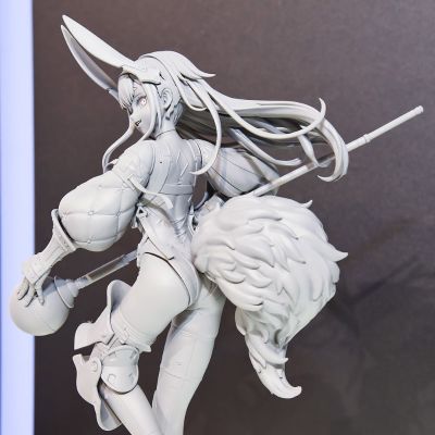 FALSLANDER 女巫