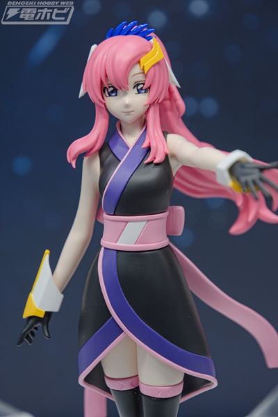 机动战士高达SEED FREEDOM  阿斯兰·萨拉 玩具人偶