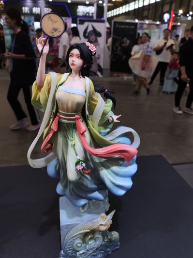 霓裳录• 宋 衷情