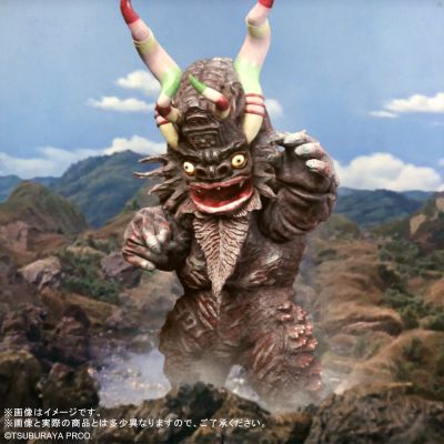 巨型×著名造型师系列 赛文奥特曼 米库拉斯