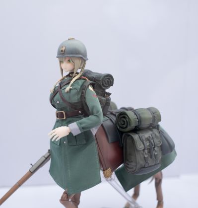 熊猫娘潘达+熊猫机甲