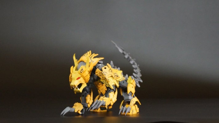 Pla-Act17 牙王 终极铠甲