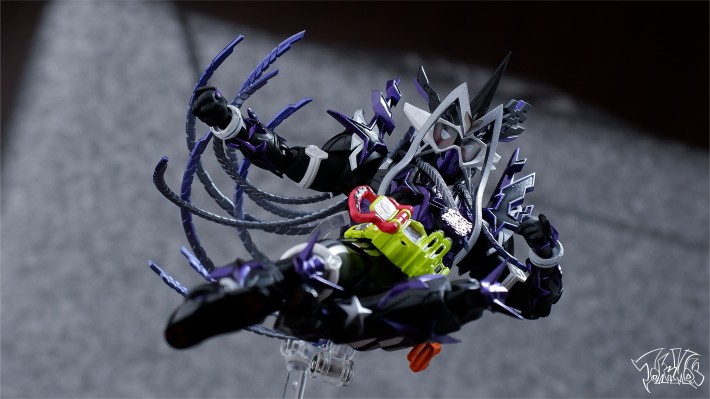 S.H.Figuarts   假面骑士幻梦 智脑与1000%的危机 假面骑士幻梦 无双玩家