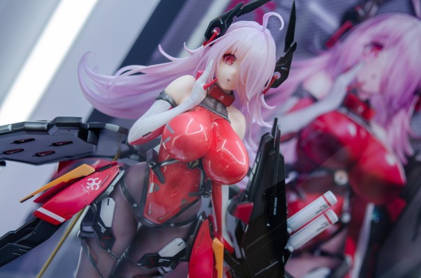 交错战线 克洛艾·斯泰特“荧”