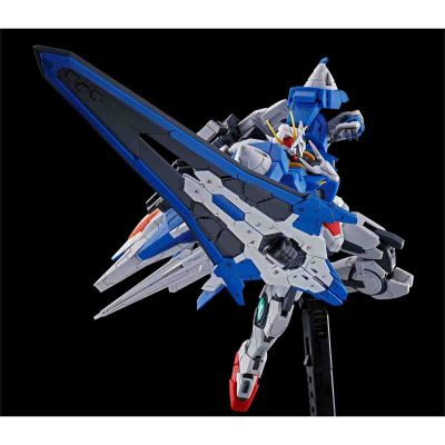 RG  1/144 斩击强化型00高达
