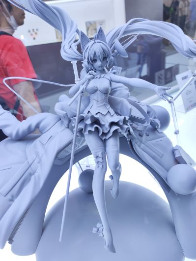 初音未来 闪耀星间