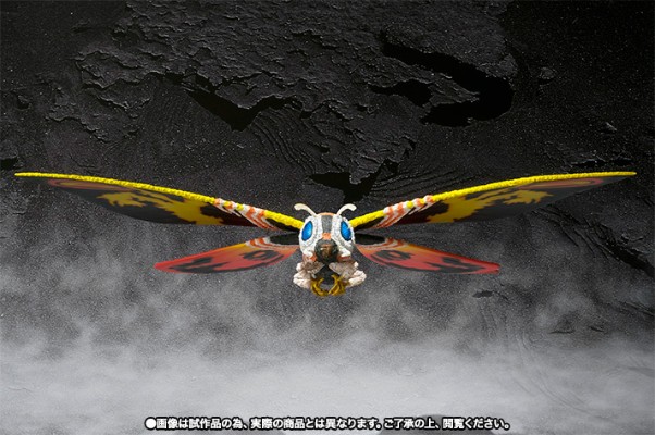 S.H.MonsterArts  哥斯拉大战魔斯拉 魔斯拉（成虫）