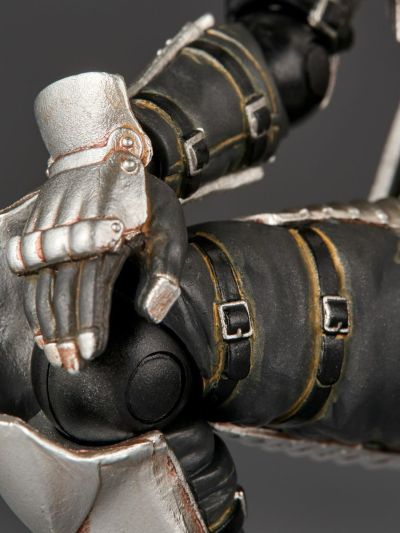 竹谷式自在置物 红色眼镜 Protect Gear 34式特殊强化装甲服 银色