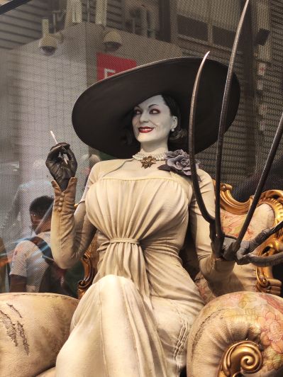 TLCRE-01 生化危机8 阿契娜·蒂米特雷斯库