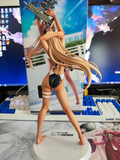 ARMS NOTE 游泳部的后辈 红色条纹泳装