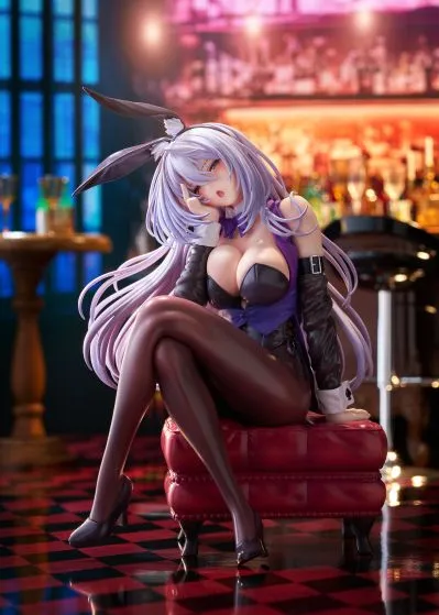 害羞的她 天笠缀 兔女郎