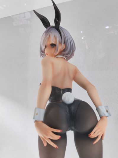 佐绍魁寻 兔女郎