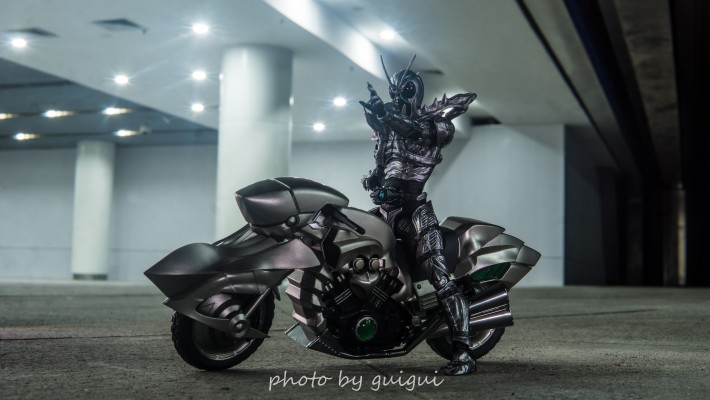 S.H.Figuarts  假面骑士亚马逊阿尔法