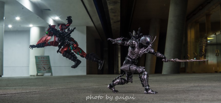 S.H.Figuarts  假面骑士亚马逊阿尔法